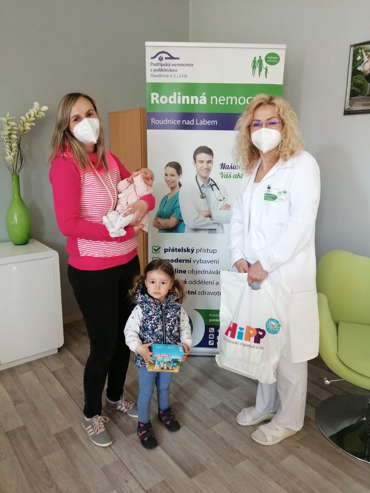 Nemocnice Roudnice nad Labem - aktuality - Nej miminko zná vítězku za měsíc březen